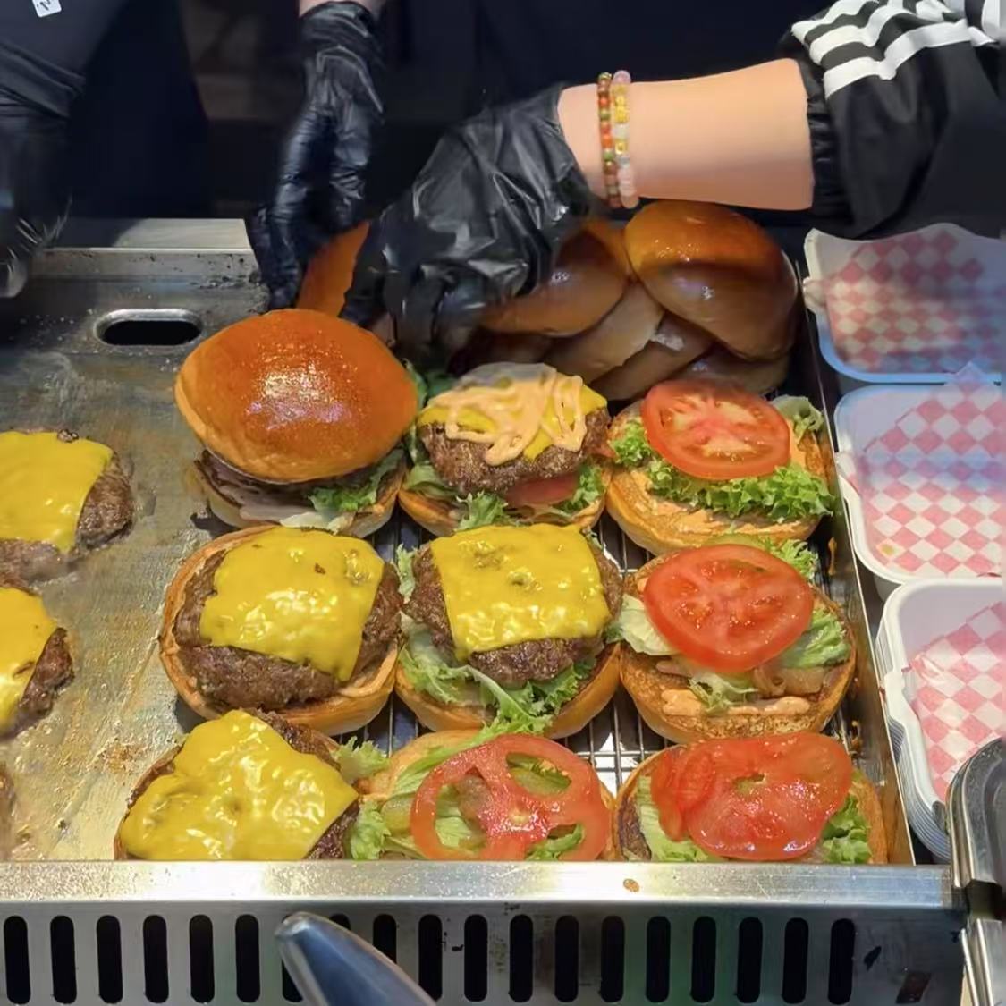 15款街头美式汉堡配方教程制作技术夜市摆摊小吃创业视频商业课程-享梦库